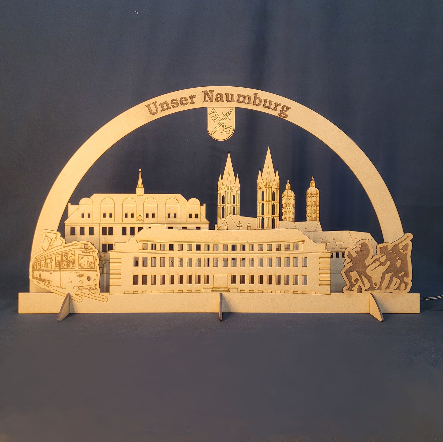 Lichtbogen Naumburg Post mit Licht